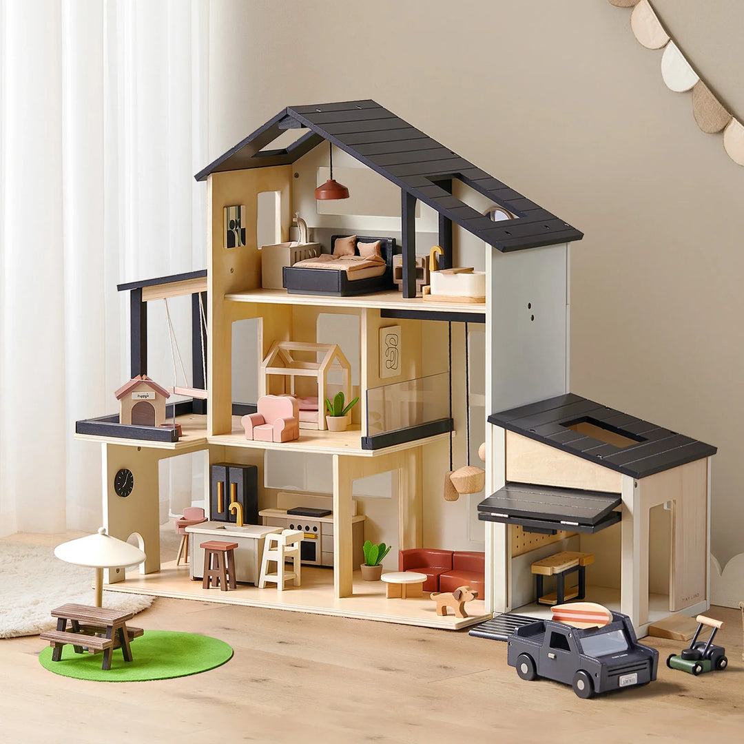 Sweet Family Gift Set: Black Dollhouse &amp; Dollhouse Garage &amp; Extra Dolls Set