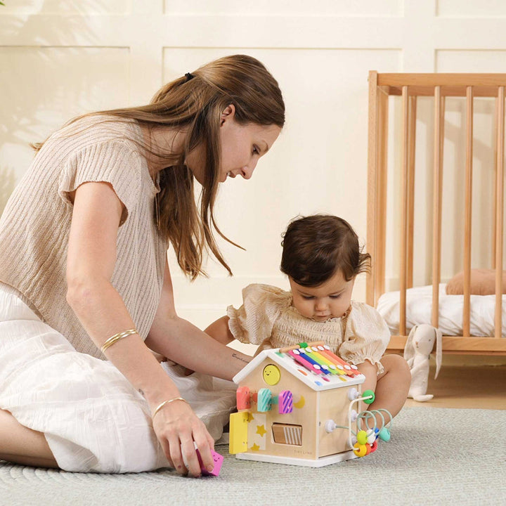 Brain &amp; Hands Playset — Montessori Box (4–6 Months) + Activity Cube