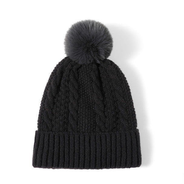 Ladies Winter Cable Knit Cap with Fleece