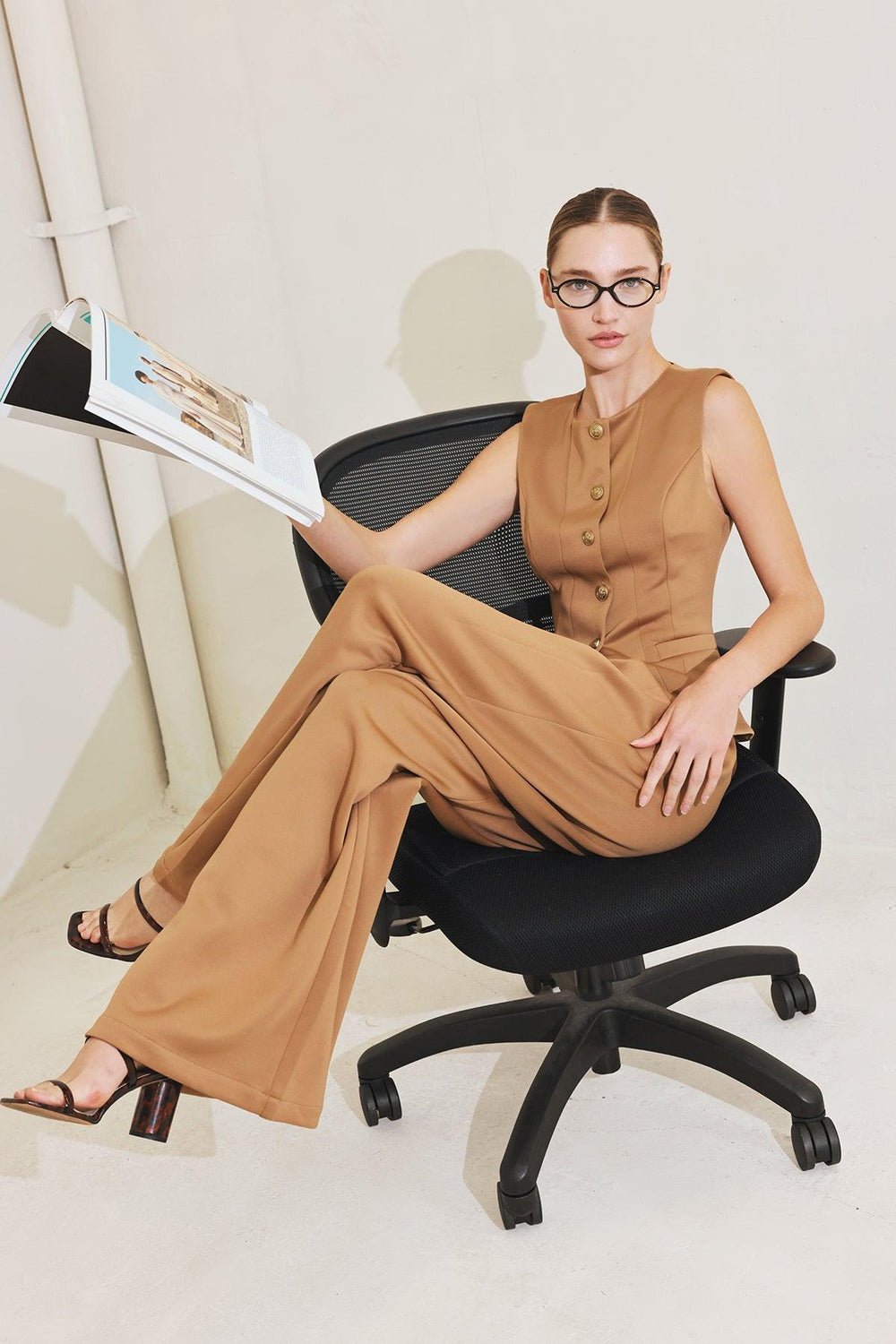 Romantic Petal Woven Pants from KADOU Boutique