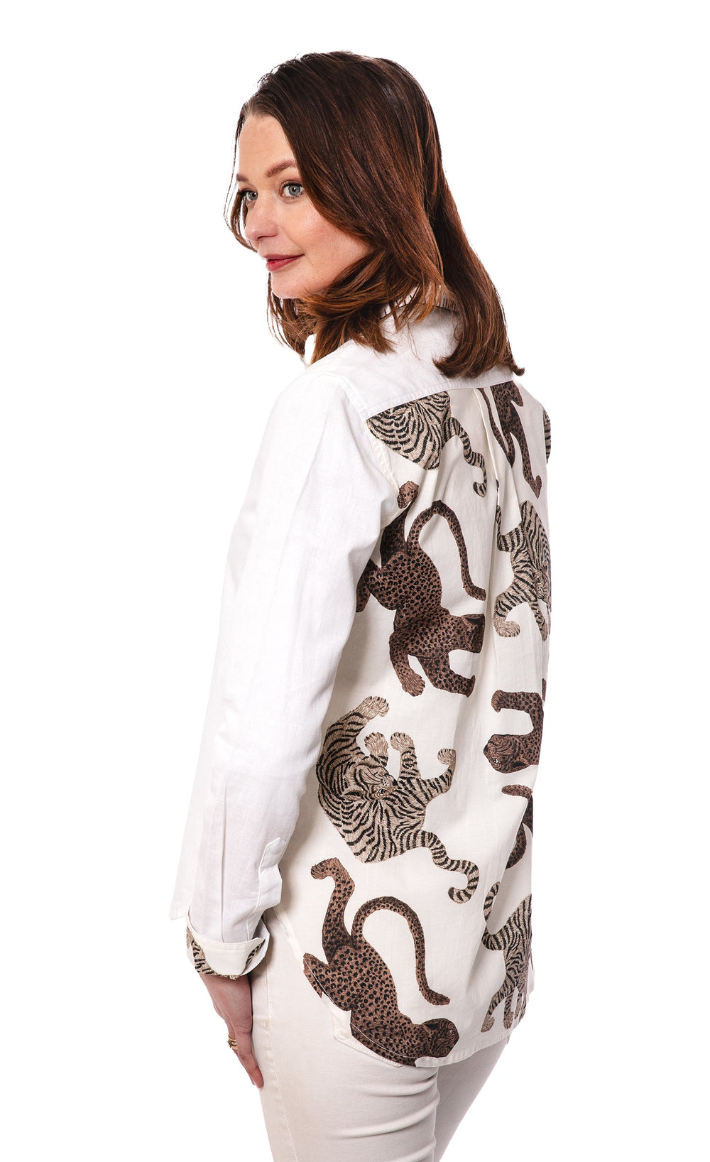Chesapeake Cats On the Back from KADOU Boutique