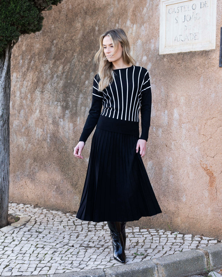 Ladies Vertical Striped Sweater