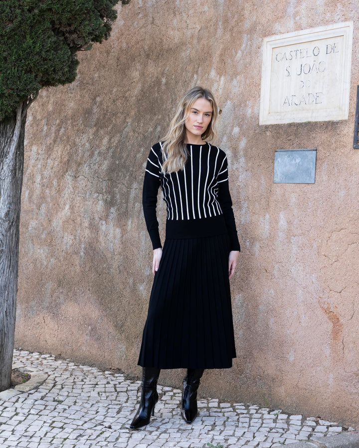 Ladies Vertical Striped Sweater