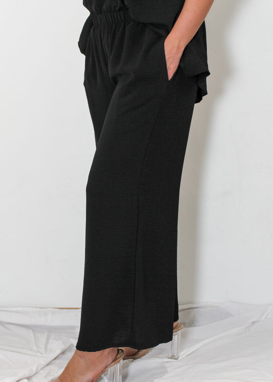 Airflow Pull-on Wide Leg Pants