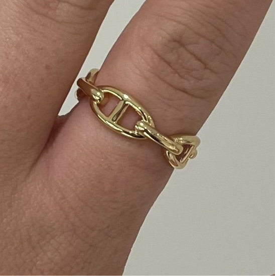 Rosie Link Ring from KADOU Boutique