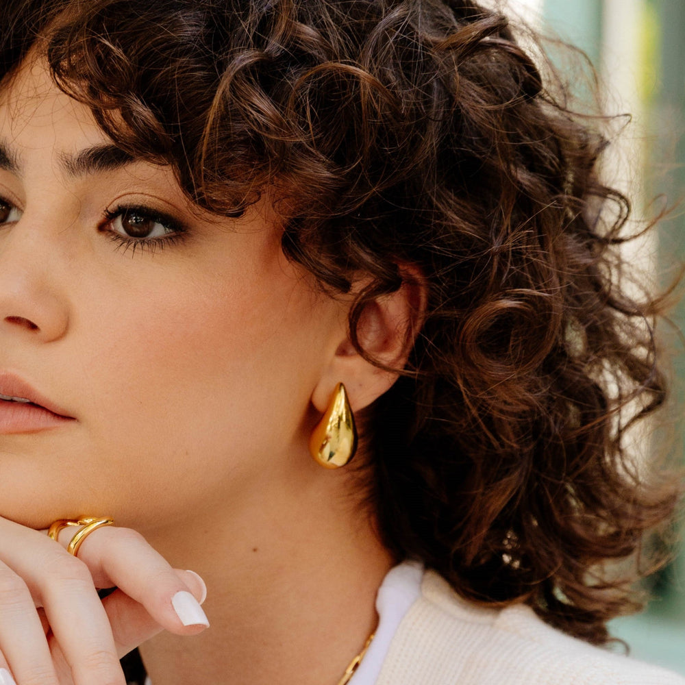 Elia Raindrop Earring from KADOU Boutique