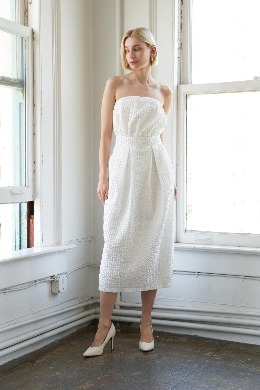 In Dolly We Trust Woven Midi Dress from KADOU Boutique