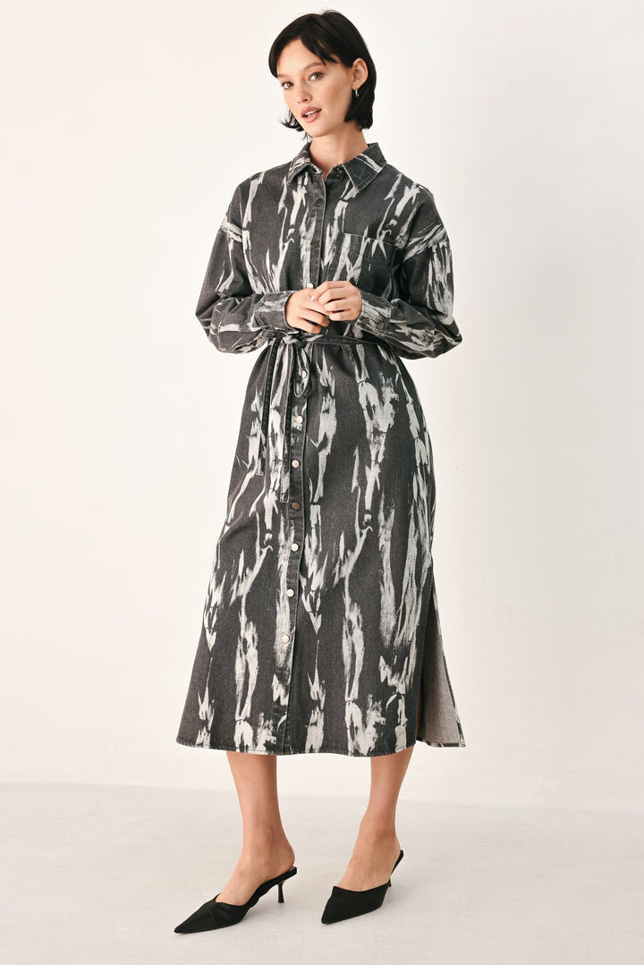 WEEKEND WANDERER GREY DENIM SHIRT DRESS