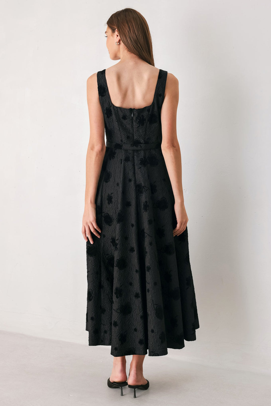 MIDNIGHT DRAMA BLACK STATEMENT MIDI DRESS