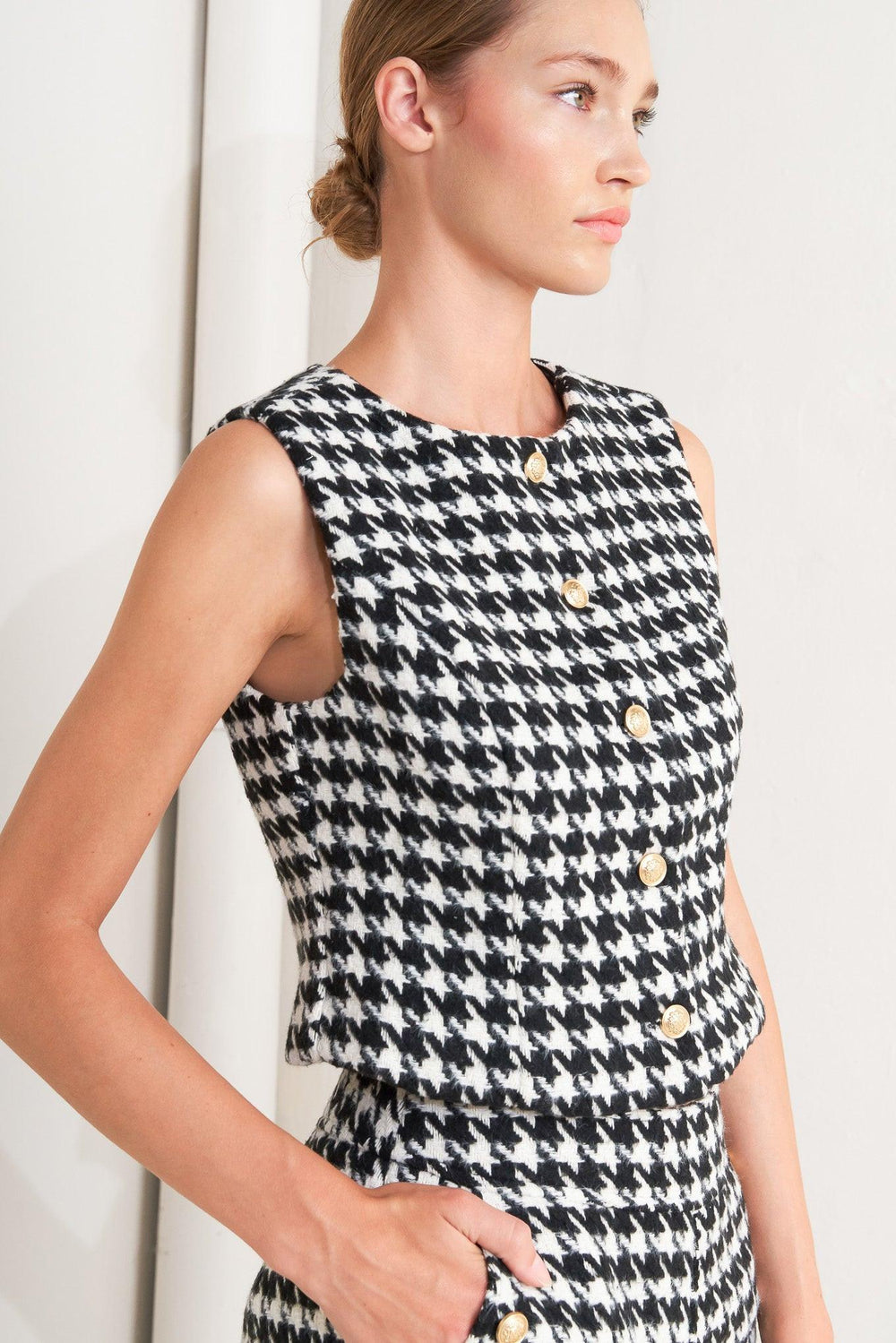 Metro Icon Woven Houndstooth Vest from KADOU Boutique