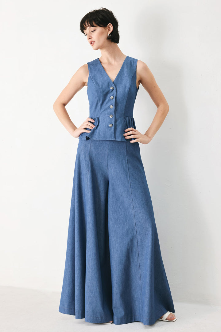 Casual Romance Woven Vest from KADOU Boutique