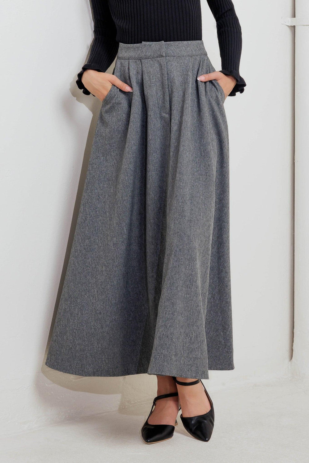 Timeless Look Woven Midi Circle Skirt from KADOU Boutique