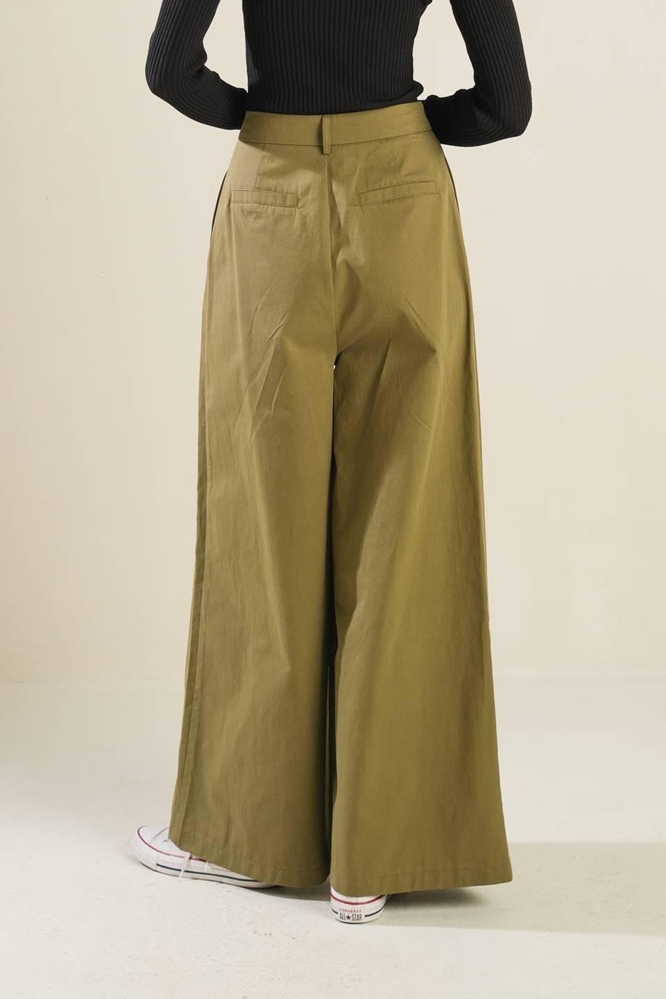 Hidden Reflections Woven Pants from KADOU Boutique
