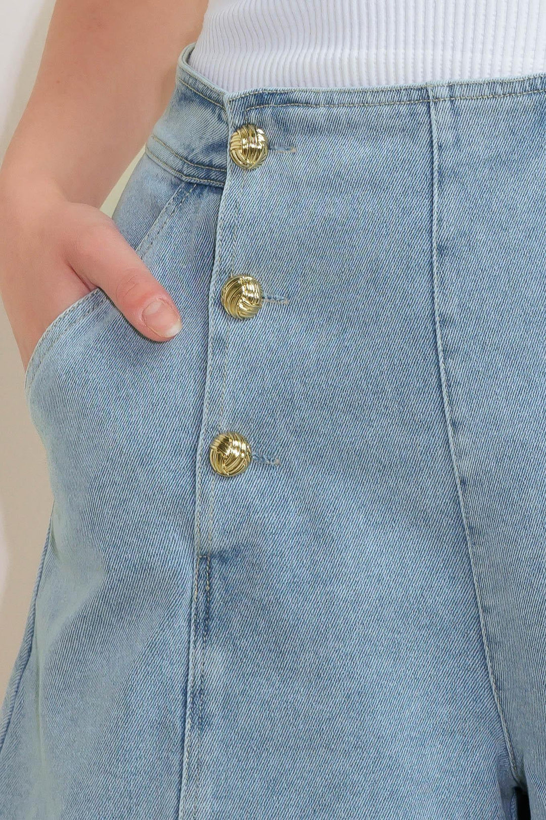 Angel Wings and Chamomile Woven Skort from KADOU Boutique