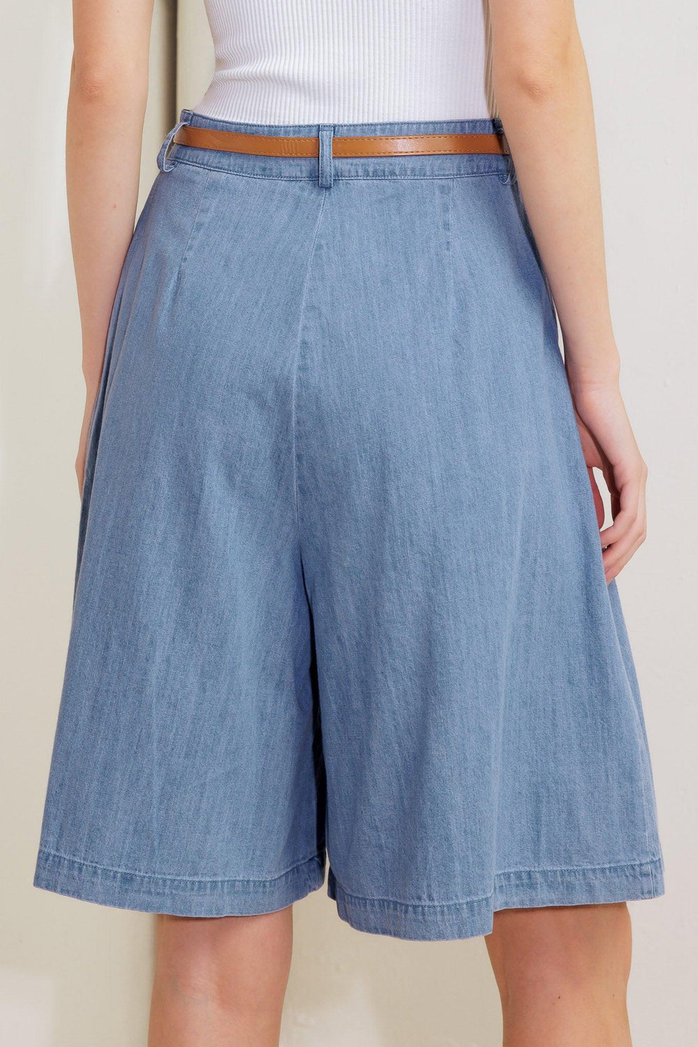 Serenity Hill Chambray Short from KADOU Boutique