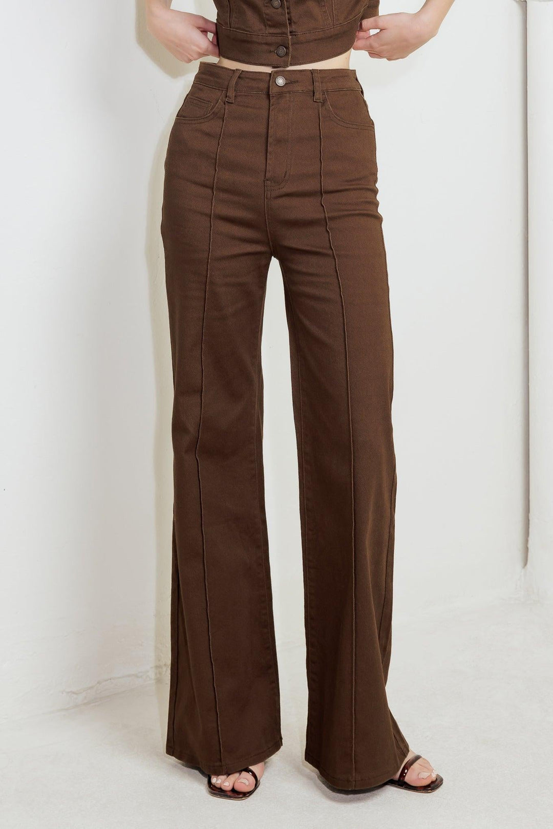EFFORTLESS EDGE BROWN TWILL PANTS
