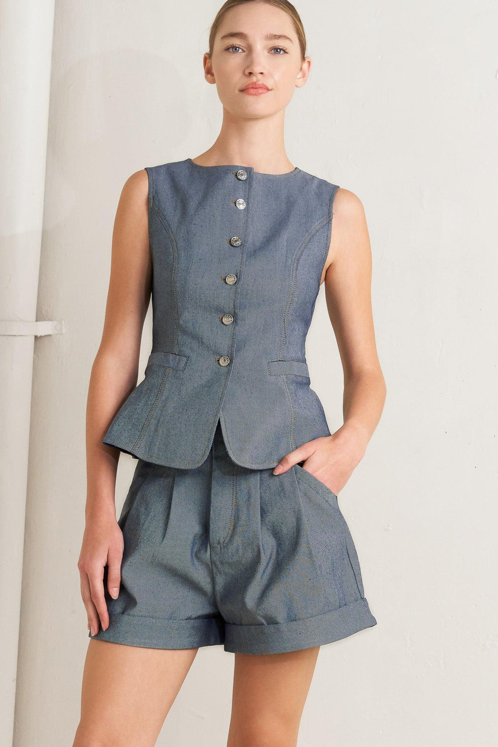 Confidently Cool Tailored Woven Short from KADOU Boutique