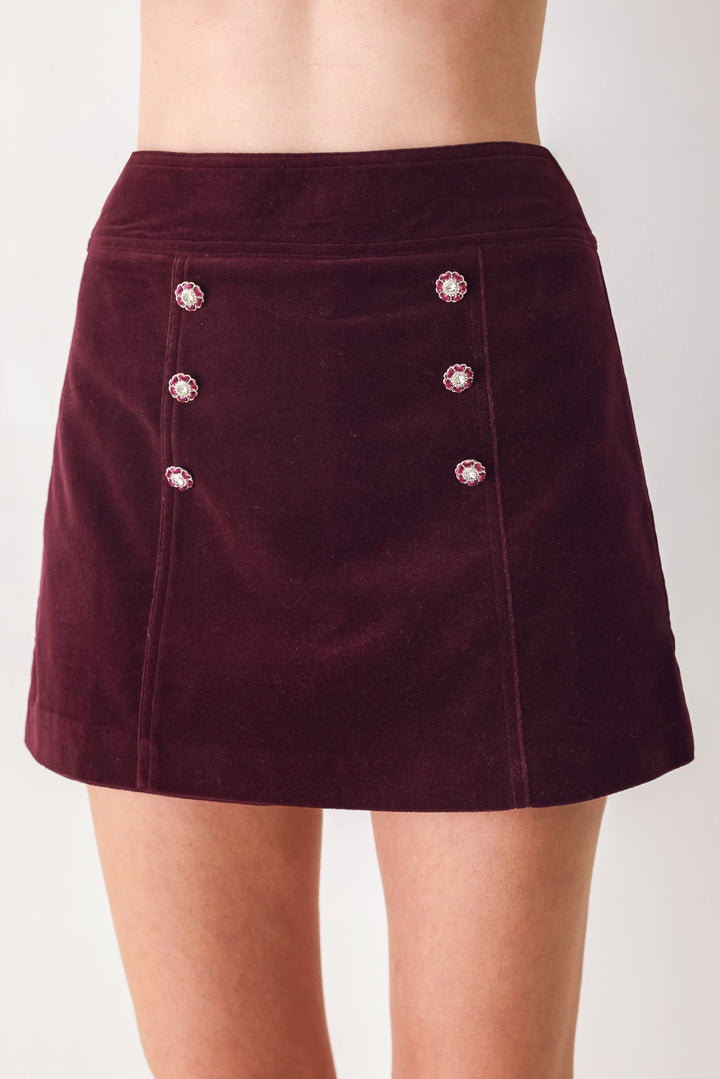 BORDEAUX VELVET BURGUNDY BUTTON-DETAIL SKORT