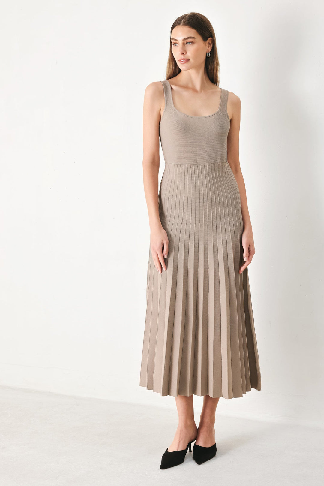 Mono Form Sweater Knit Midi Dress from KADOU Boutique