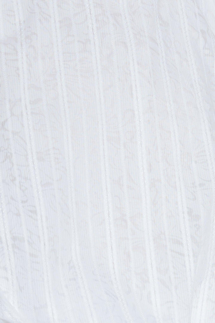 TIMELESS WITH EDGE WOVEN LACE TOP