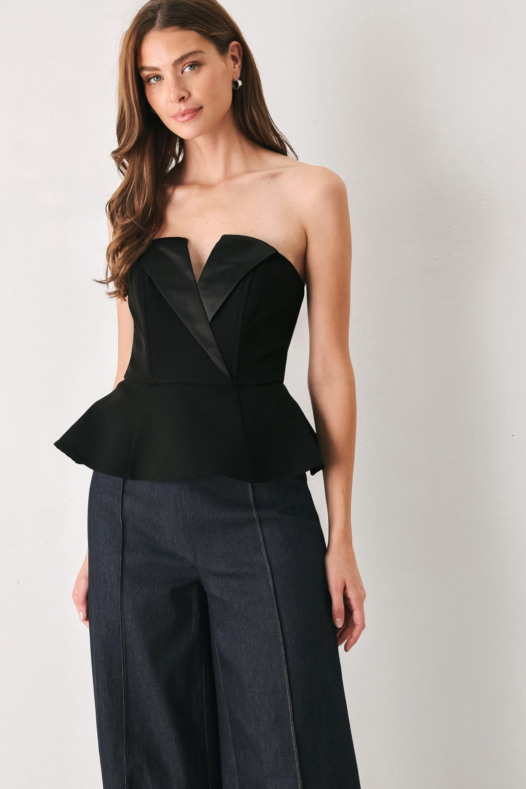 DRESS CODE WOVEN TUBE TOP