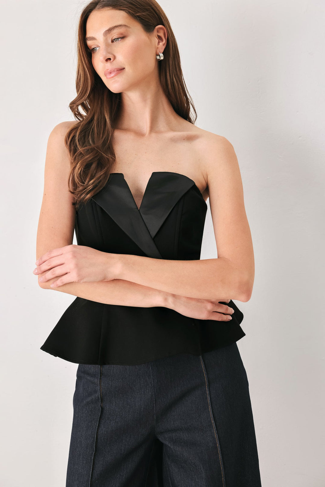 DRESS CODE WOVEN TUBE TOP