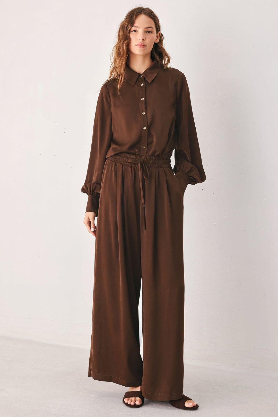 CANYON BROWN WOVEN TOP