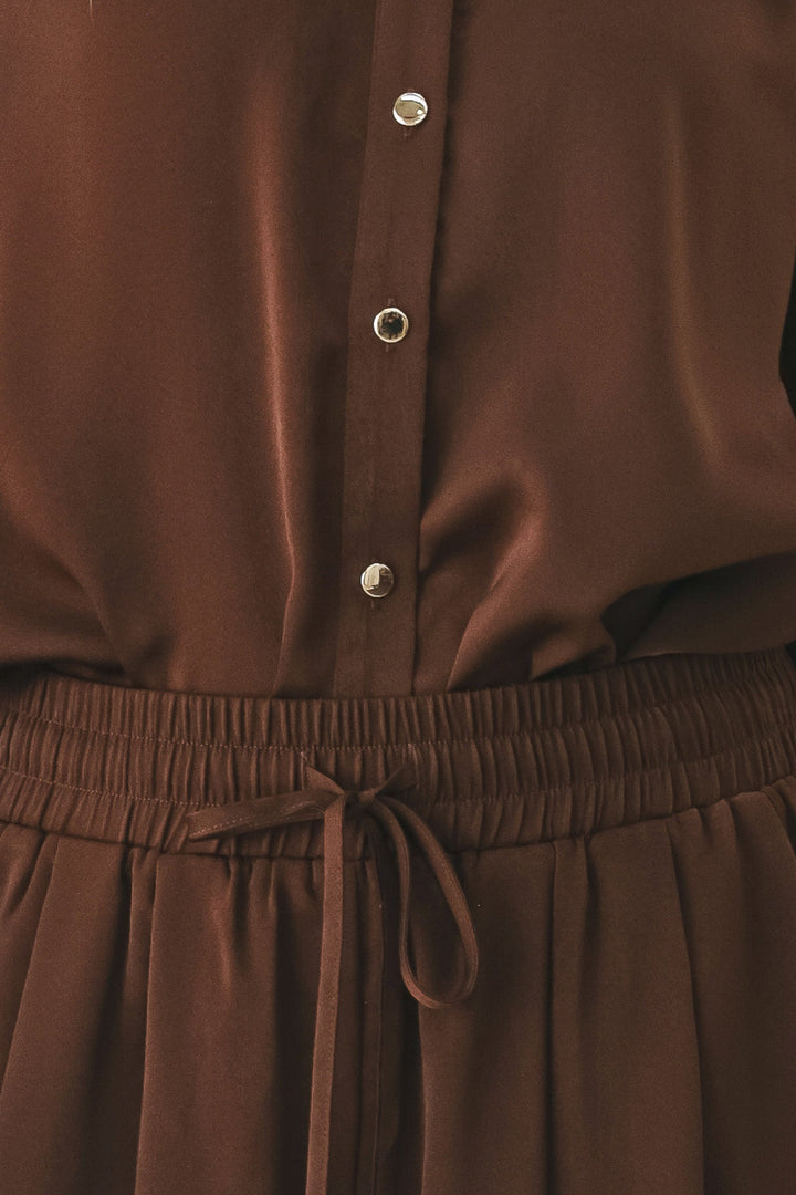 CANYON BROWN WOVEN TOP