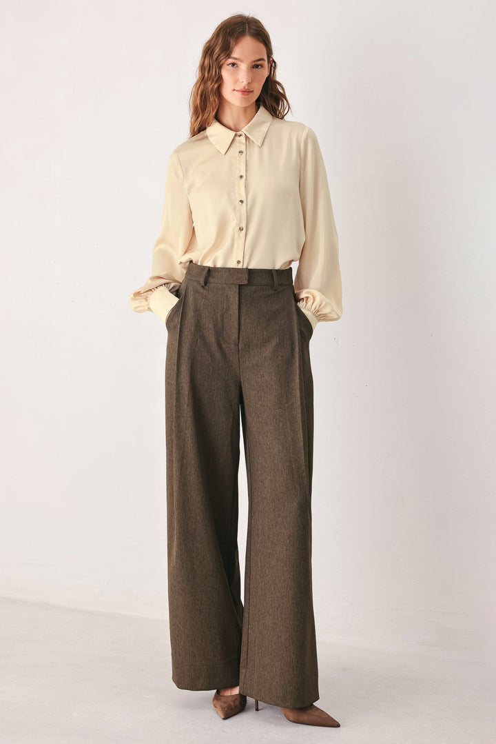 CANYON BROWN WOVEN TOP