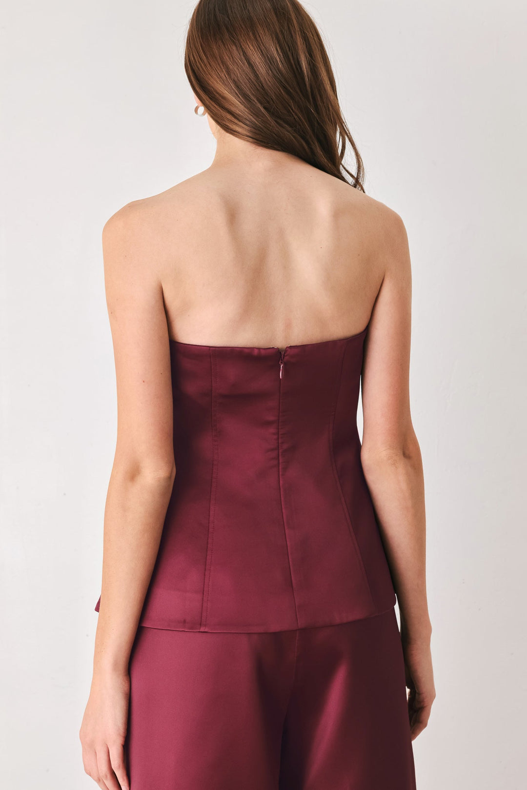 MODERN NOIR BLACK STRAPLESS BUTTON TOP