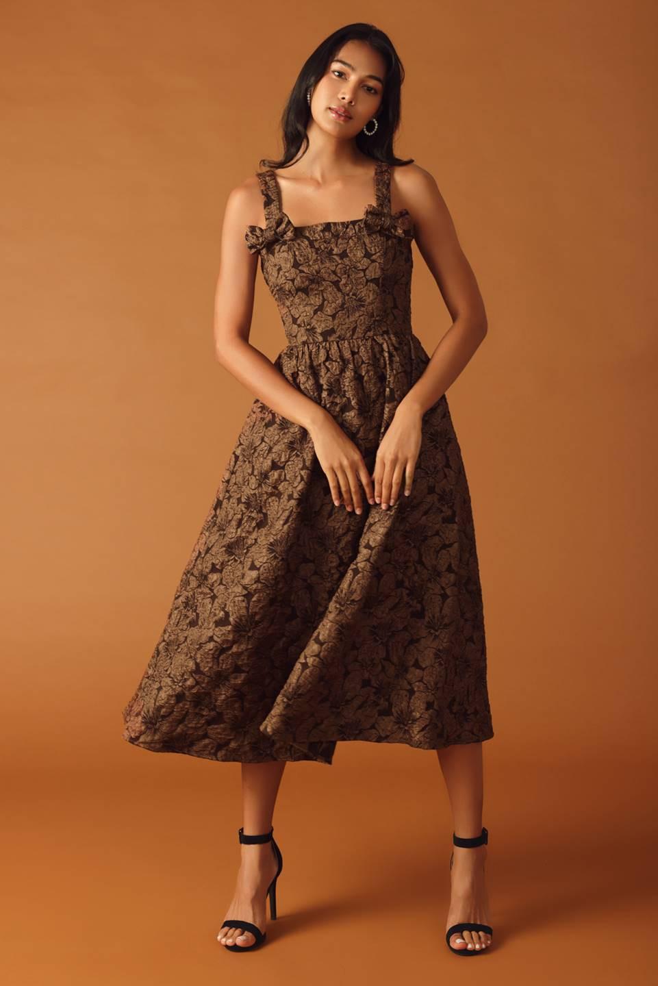 Lost in Time Woven Midi Dress from KADOU Boutique
