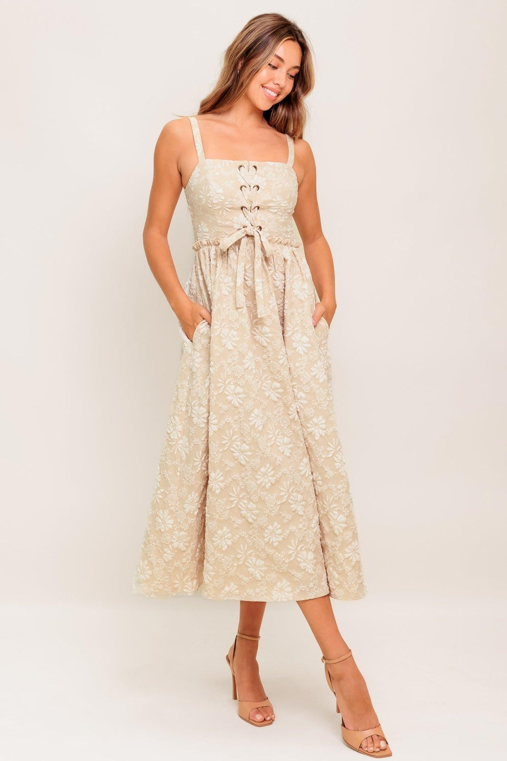 Soft Sunset Story Woven Midi Dress from KADOU Boutique
