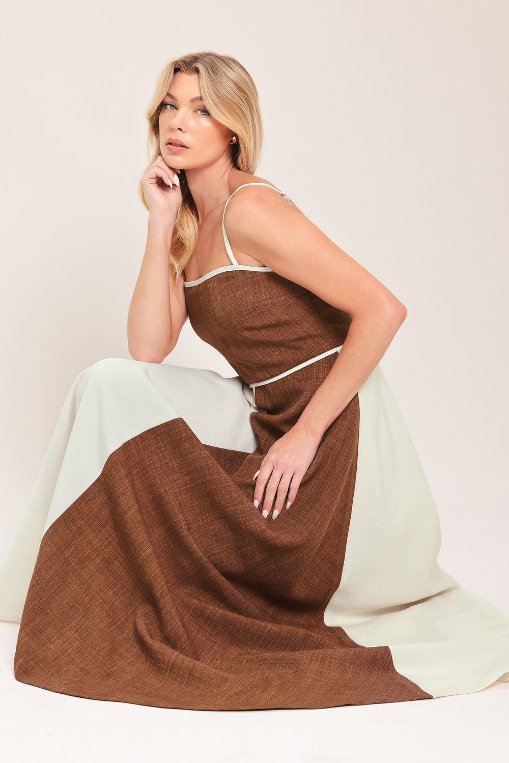 Sienna Form Woven Midi Dress from KADOU Boutique