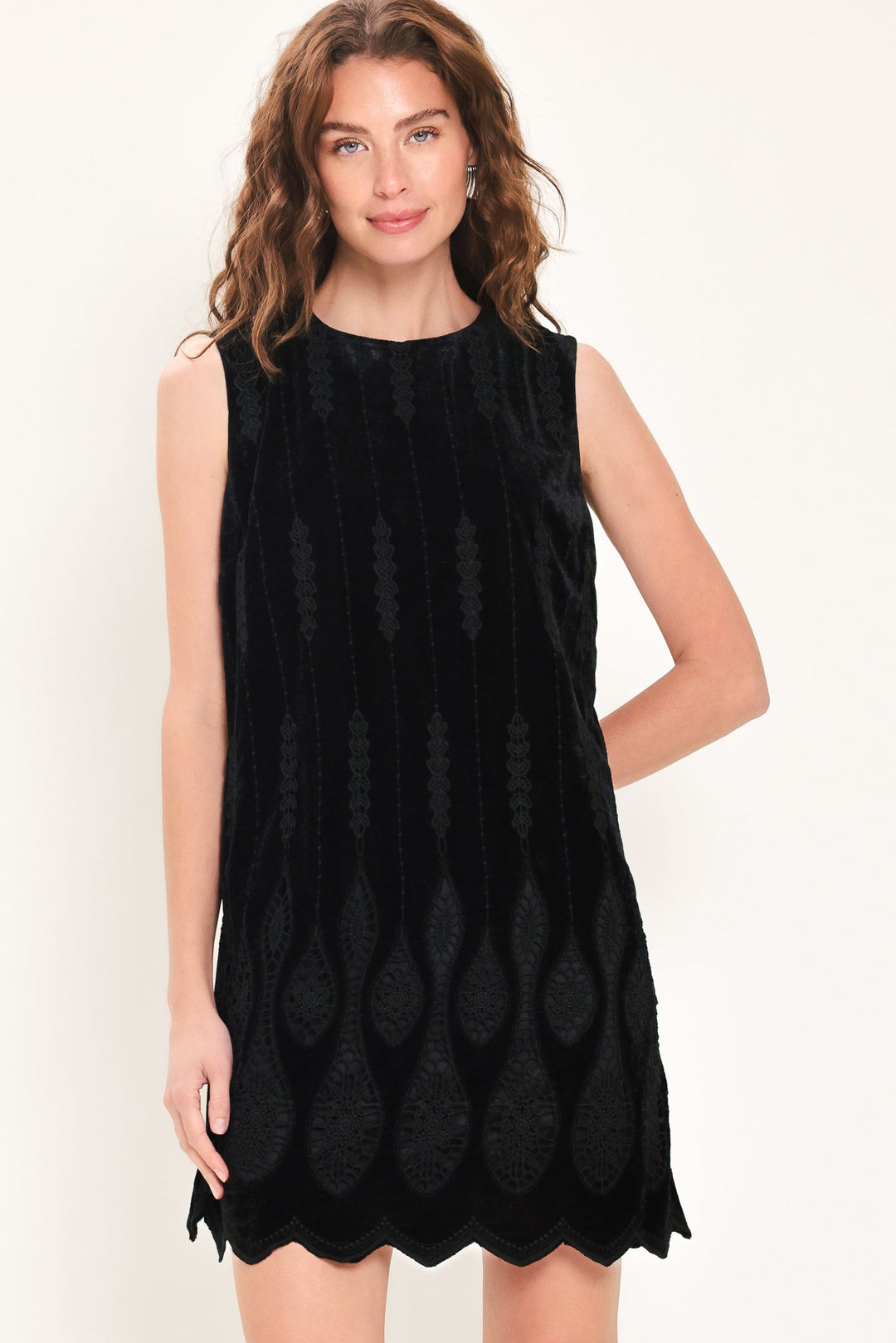 VELVET NOIR BLACK TEXTURED SLEEVELESS MINI DRESS