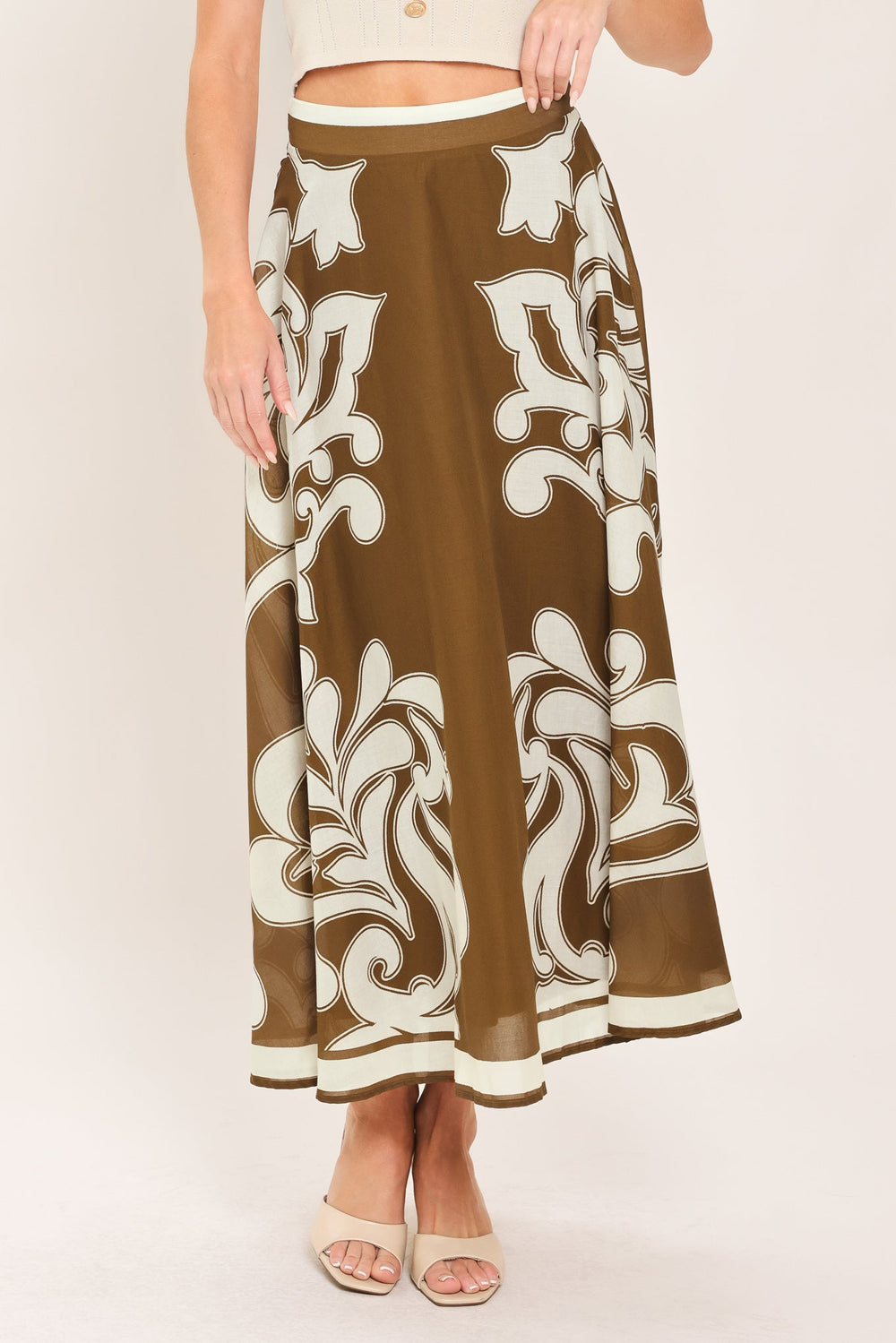 Coffee Cream Border Circle Skirt from KADOU Boutique