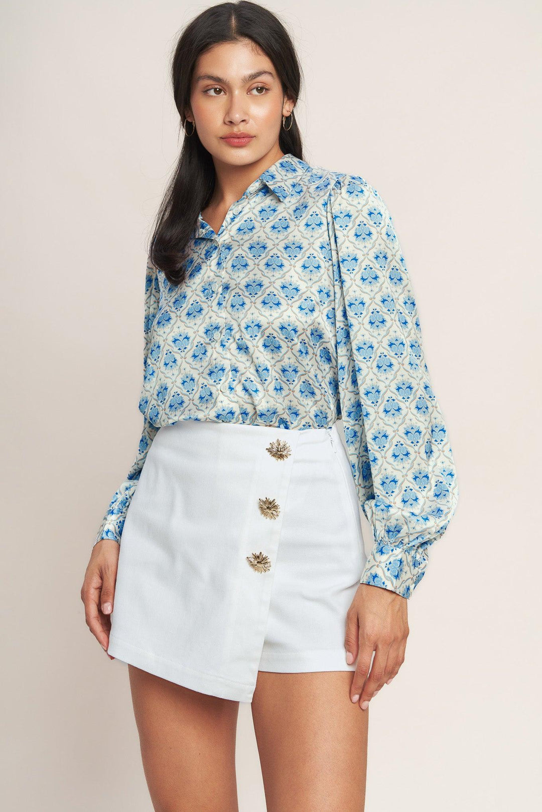 THE DETAILS MAKE IT WOVEN SKORT