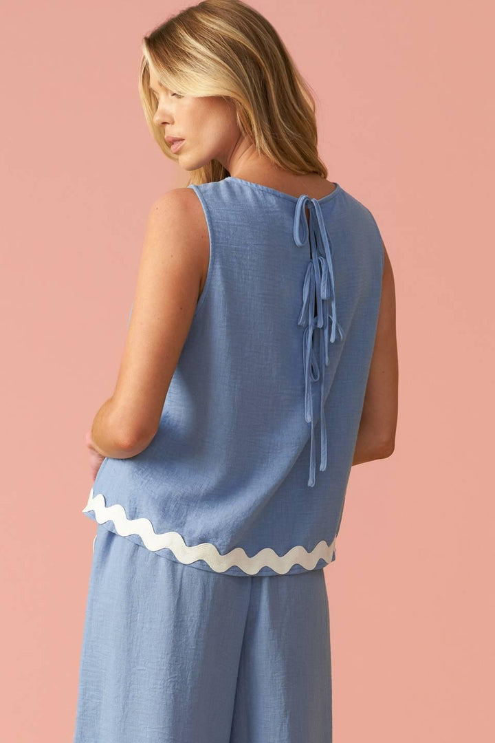 DRIFTING CURRENTS WOVEN TOP