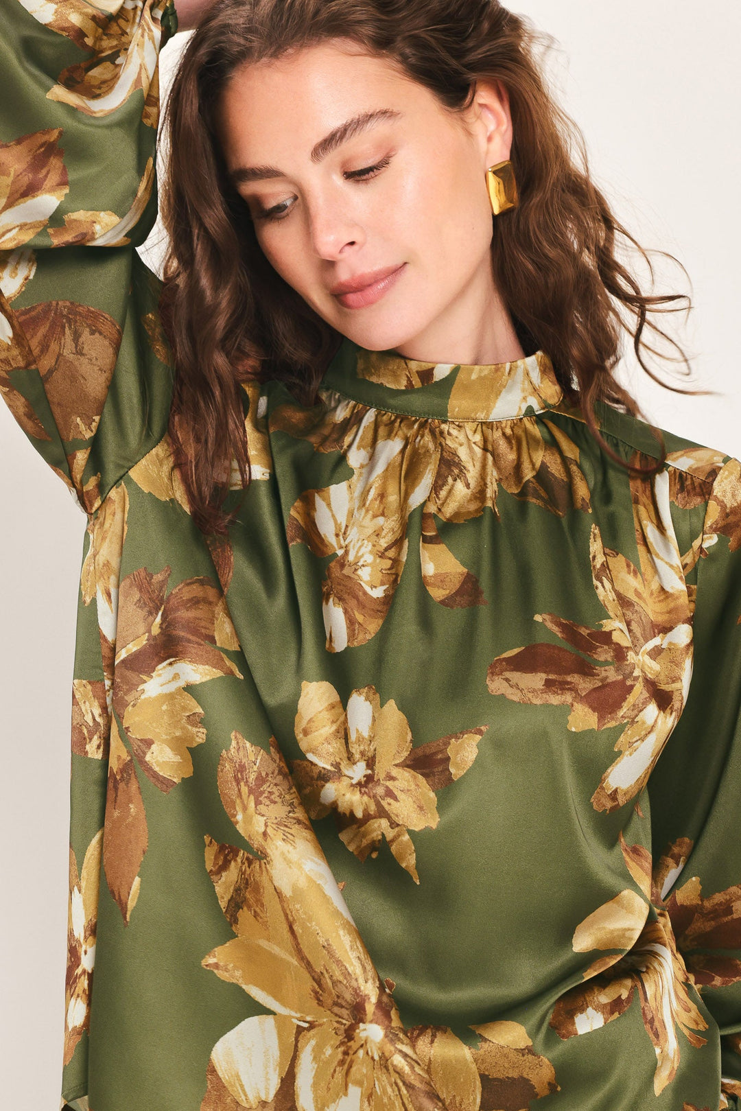 OLIVE ALLURE PRINTED HIGH-NECK BLOUSON-SLEEVE TOP