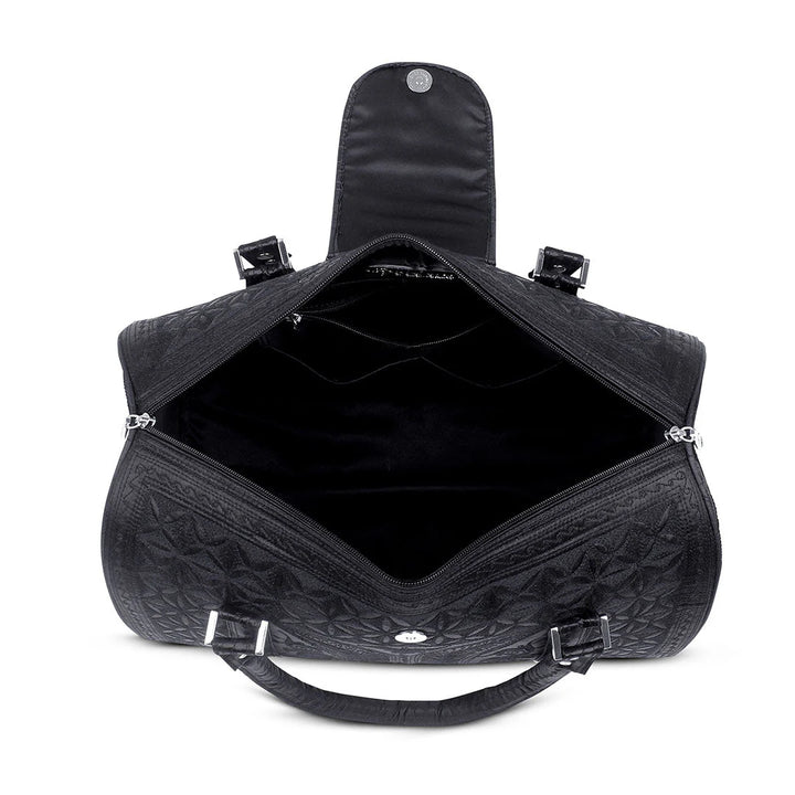 Mini Weekender Bag - Kala in black color. Inside view.