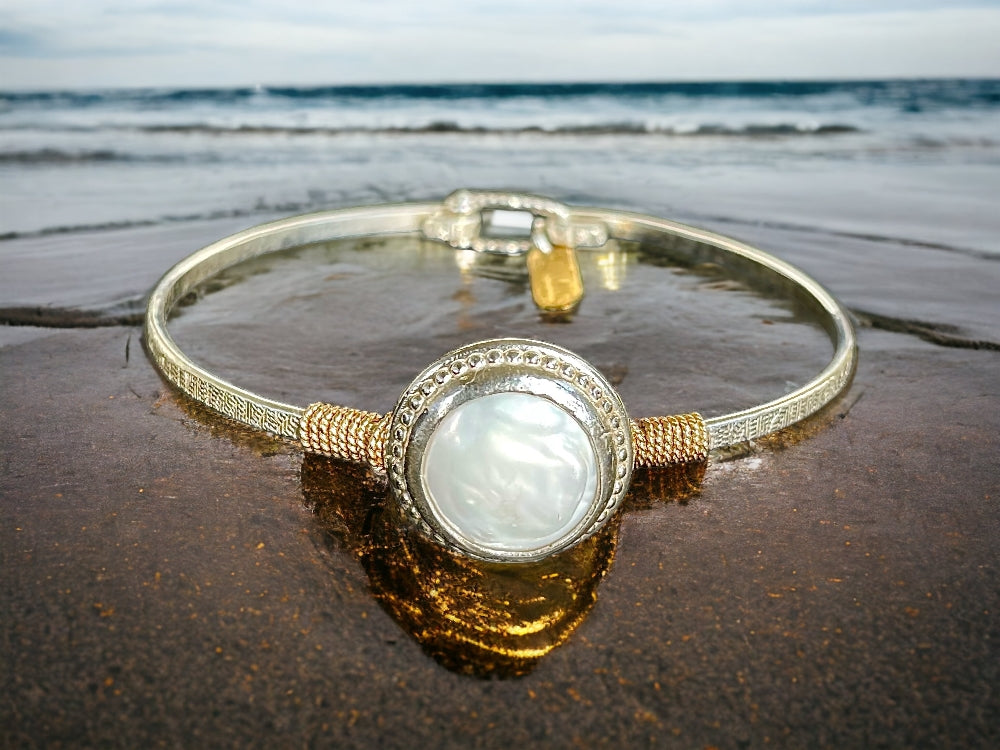 Luna Pearl Bracelet from KADOU Boutique