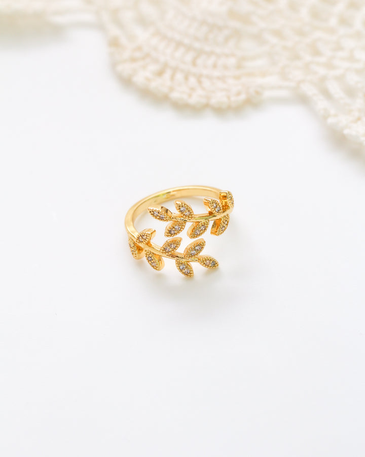 Pave Leaf Ring