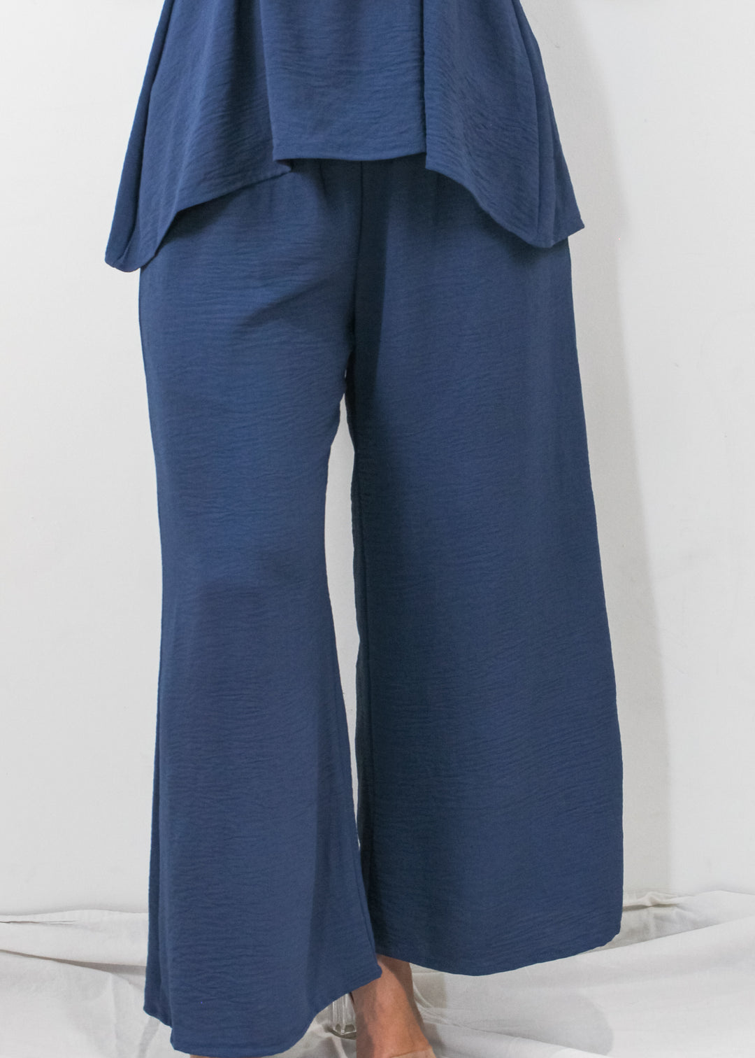 Airflow Pull-on Wide Leg Pants