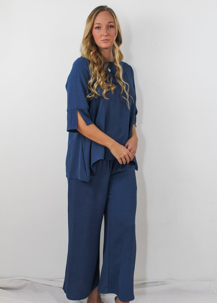 Airflow Pull-on Wide Leg Pants