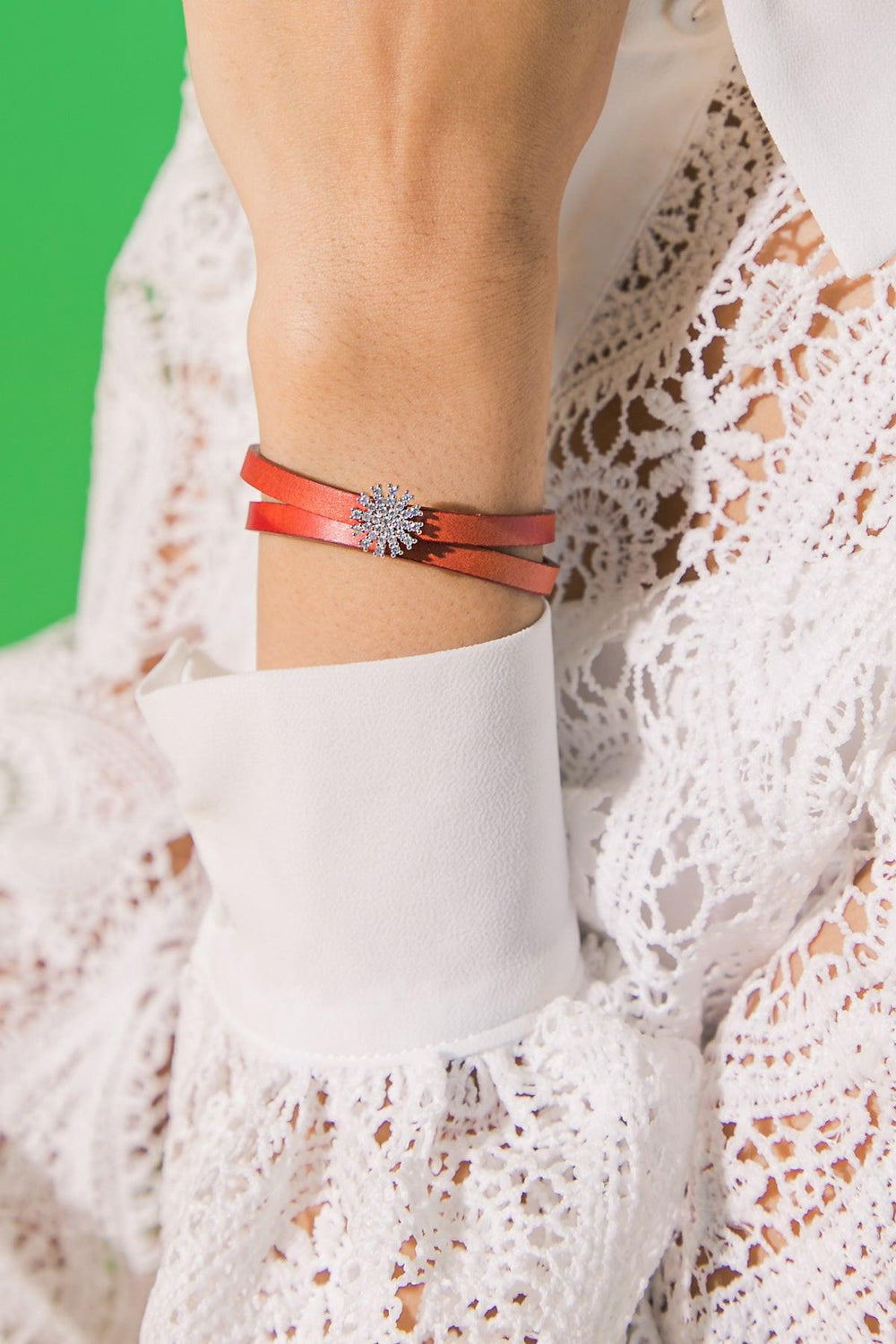 The Daisy Never Take Off Bracelet from KADOU Boutique