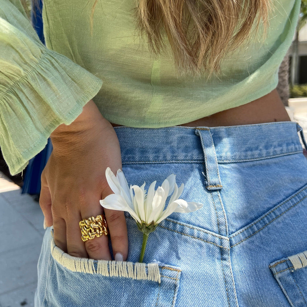 Arianna Band Ring from KADOU Boutique