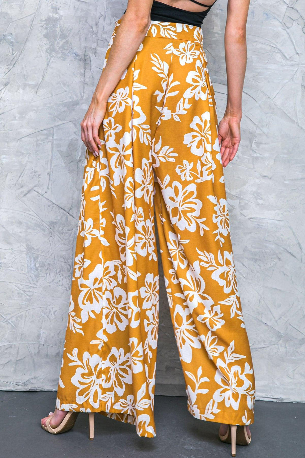 Let the Light in Brown Woven Pants from KADOU Boutique