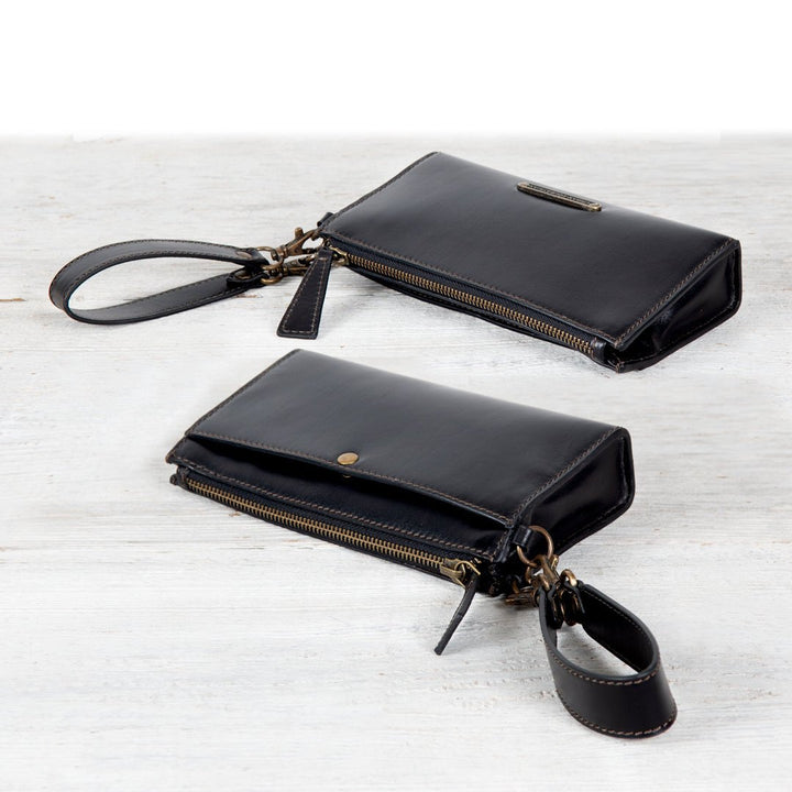 Caravel Wristlet Clutch - Luxury Leather Handbag in Black