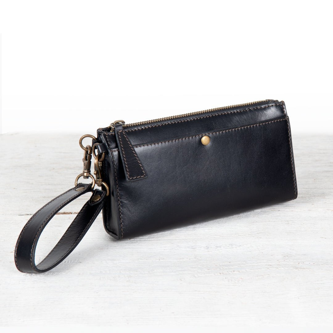 Caravel Wristlet Clutch - Luxury Leather Handbag in Black