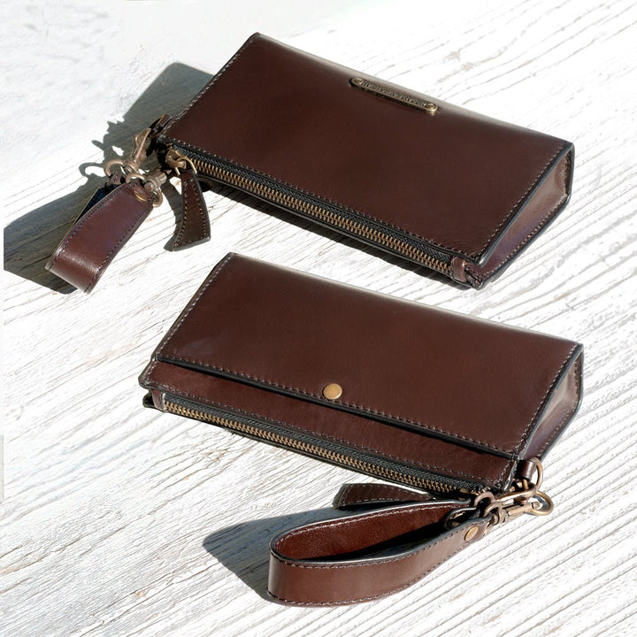 Caravel Wristlet Clutch - Luxury Leather Handbag in Deep Brown