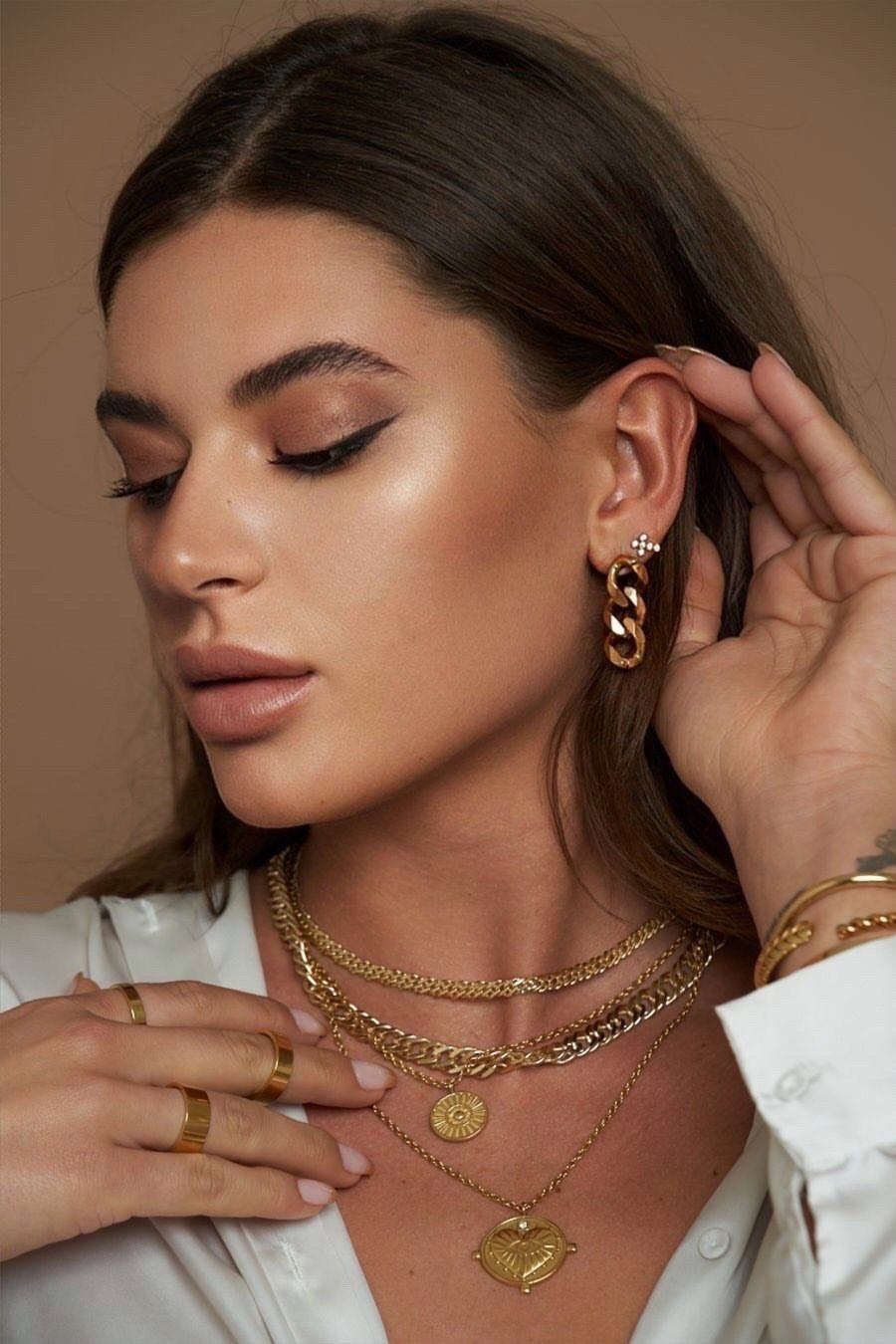 Flat Stackable Ring Set from KADOU Boutique
